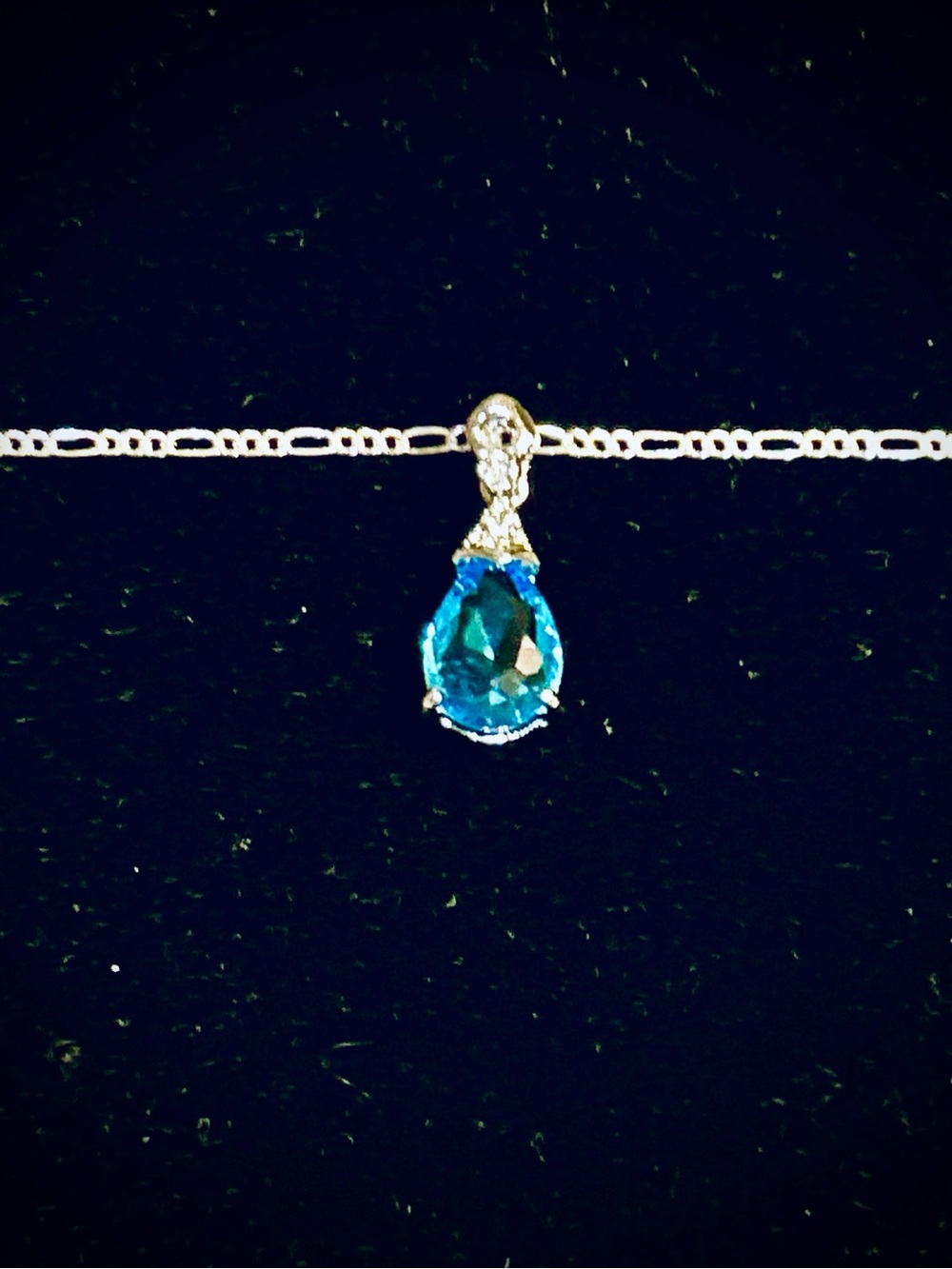 New Sterling Silver .925 Teardrop Blue Pendant Necklace